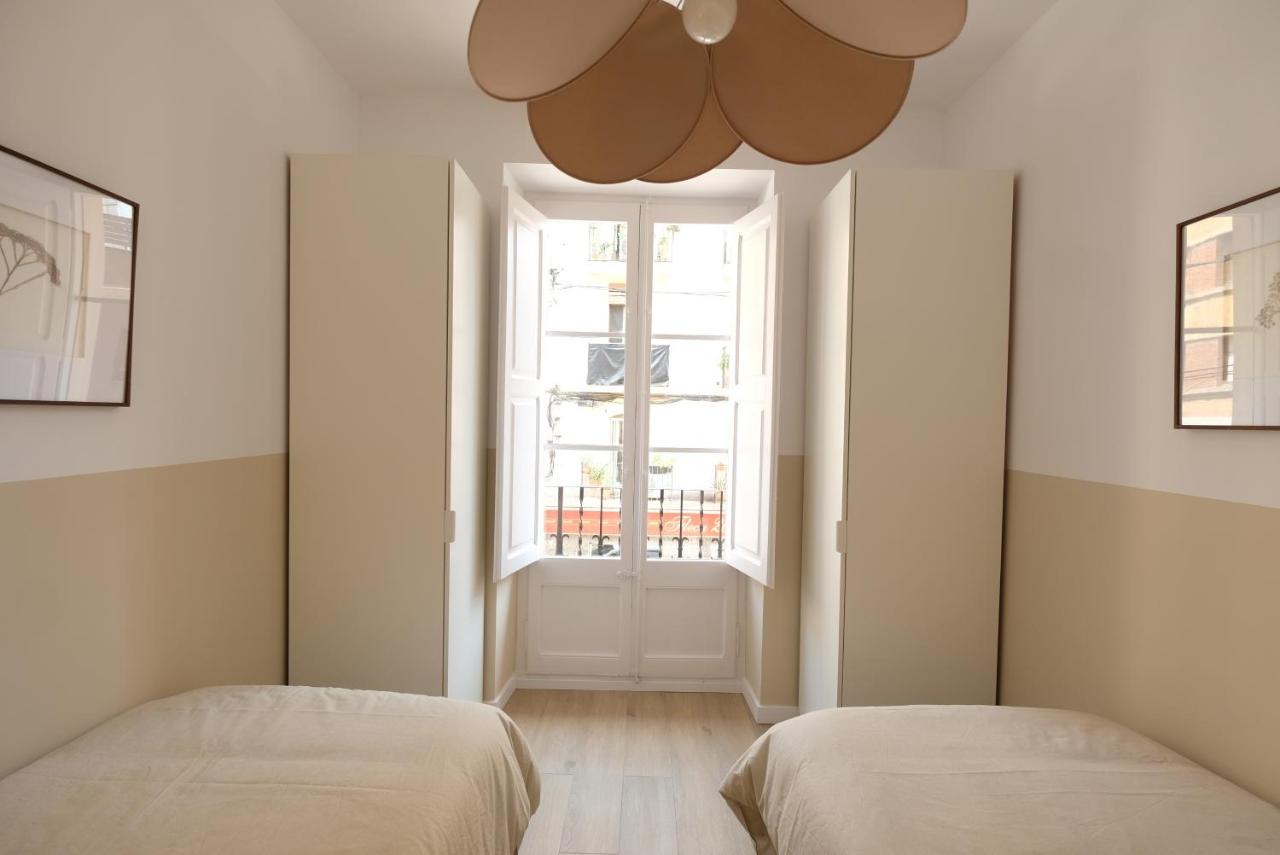Apartamento Reina Mariacristina Tarragona Buitenkant foto